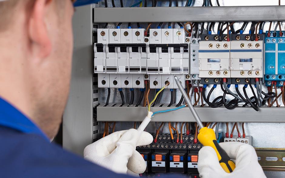 tarif d'un électricien Paris 9