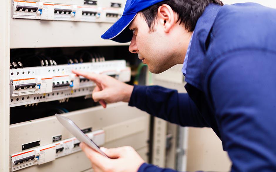 électricien de maintenance Les Clayes-sous-Bois